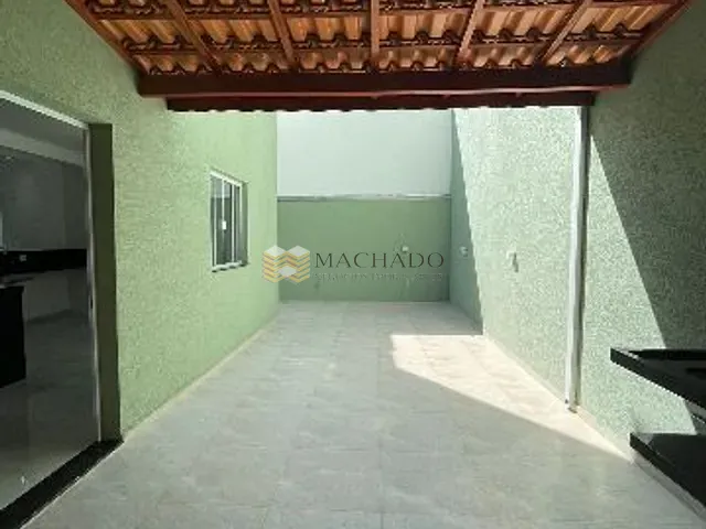 Casa com 179m² 3 quartos e 4 banheiros, à venda ou para alugar, no bairro Portais (Polvilho) em Cajamar
