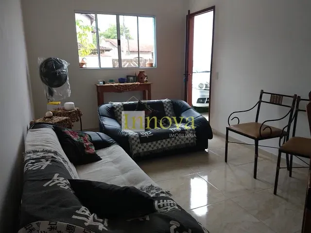 Casa com 134m² 2 quartos e 2 banheiros, à venda, no bairro Massaguaçu em Caraguatatuba