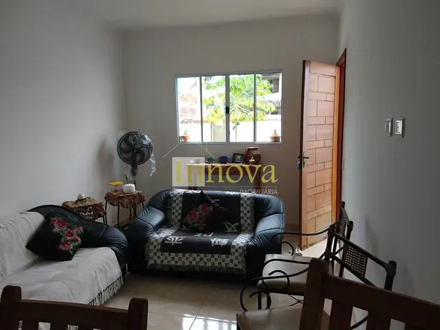 Casa com 134m² 2 quartos e 2 banheiros, à venda, no bairro Massaguaçu em Caraguatatuba