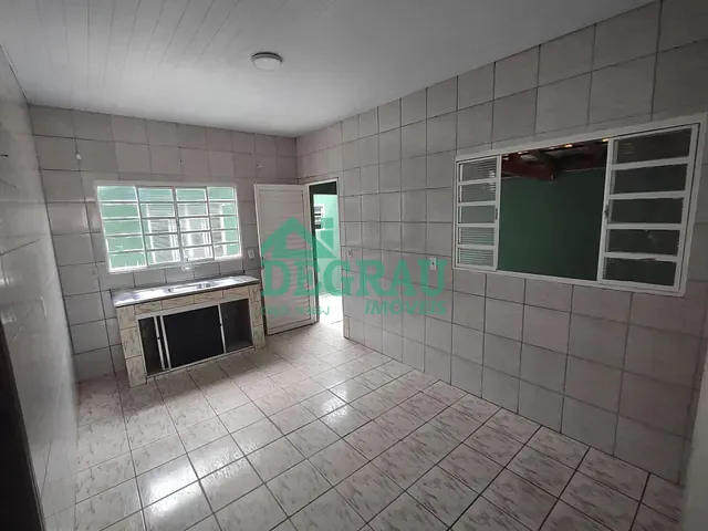 Casa 3 quartos e 1 banheiro, à venda, no bairro Vila Dom Bosco em Itapeva