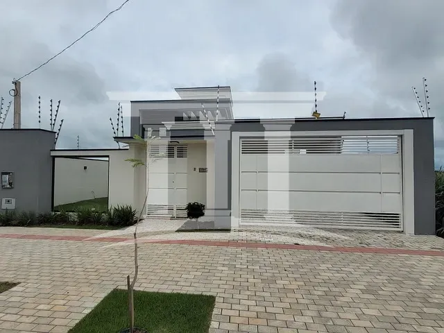 Casa 3 quartos e 1 banheiro, à venda, no bairro Setor Residencial Sul em Sinop