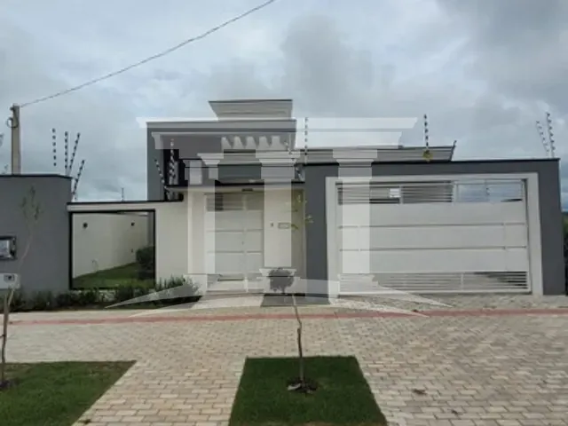 Casa 3 quartos e 1 banheiro, à venda, no bairro Setor Residencial Sul em Sinop