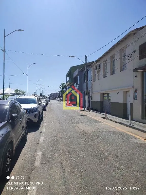 Casa à venda com 3 quartos, 2 banheiros e 350m² no Velha Marabá, Marabá (PA) — foto 2 de 8