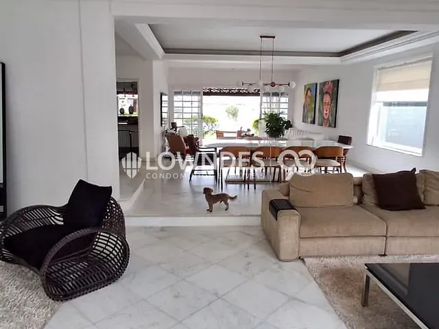 Casa com 501m² 4 quartos e 4 banheiros, à venda, no bairro Barra da Tijuca em Rio de Janeiro