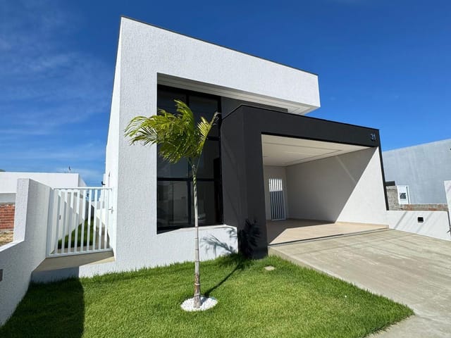 Casa com 250m² 3 quartos e 3 banheiros, à venda, no bairro Zona de Expansão (Olhos D'Agua) em Barra dos Coqueiros