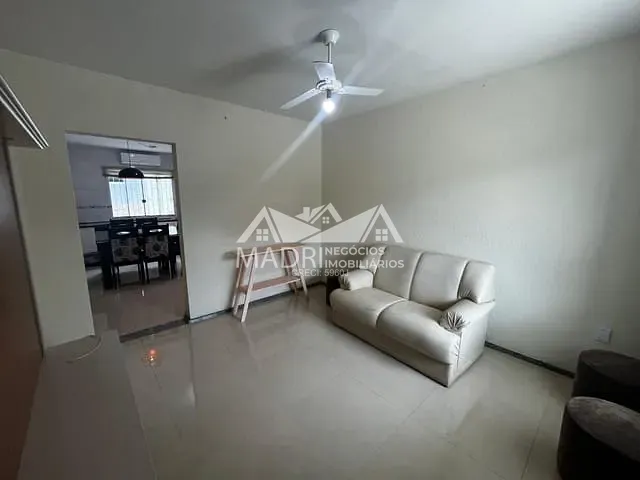 Casa com 200m² 3 quartos e 2 banheiros, à venda ou para alugar, no bairro São Sebastião em Palhoça