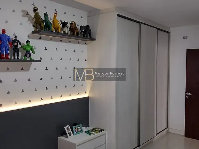 Casa com 356m² 3 quartos e 3 banheiros, à venda, no bairro Residencial Abussafe em Londrina