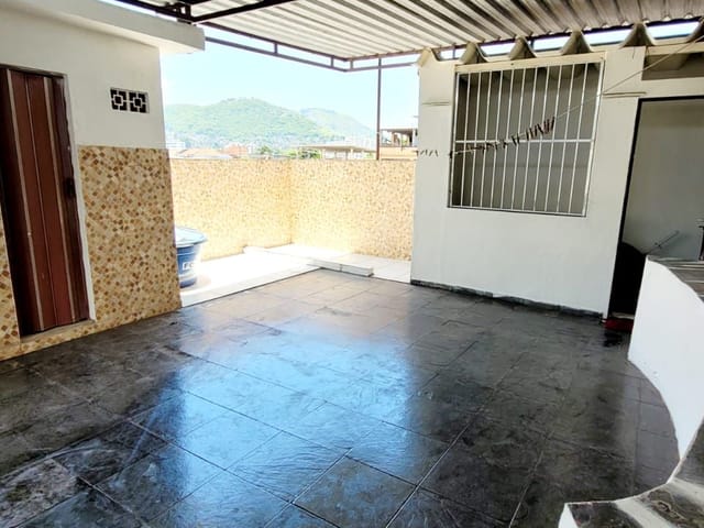 Casa com 223m² 4 quartos e 4 banheiros, à venda, no bairro Oswaldo Cruz em Rio de Janeiro
