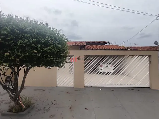 Casa com 275m² 4 quartos e 4 banheiros, à venda, no bairro Jardim Alvorada em Londrina
