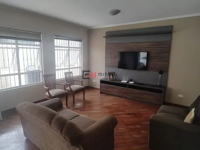Casa com 275m² 4 quartos e 4 banheiros, à venda, no bairro Jardim Alvorada em Londrina
