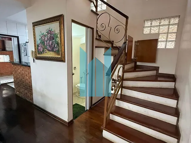 Casa 5 quartos e 5 banheiros, à venda, no bairro BORTOLAN em Poços de Caldas