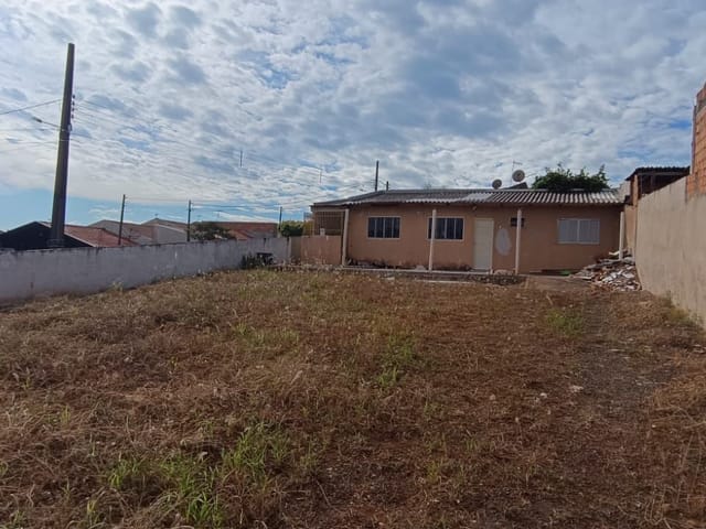 Casa com 368m² 1 quarto e 1 banheiro, à venda, no bairro Jardim Nova Cambé em Cambé