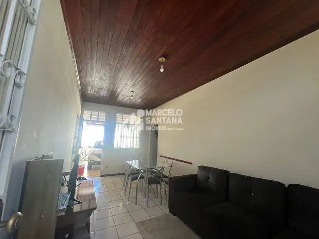 Casa para alugar, no bairro Candeias em Vitória da Conquista