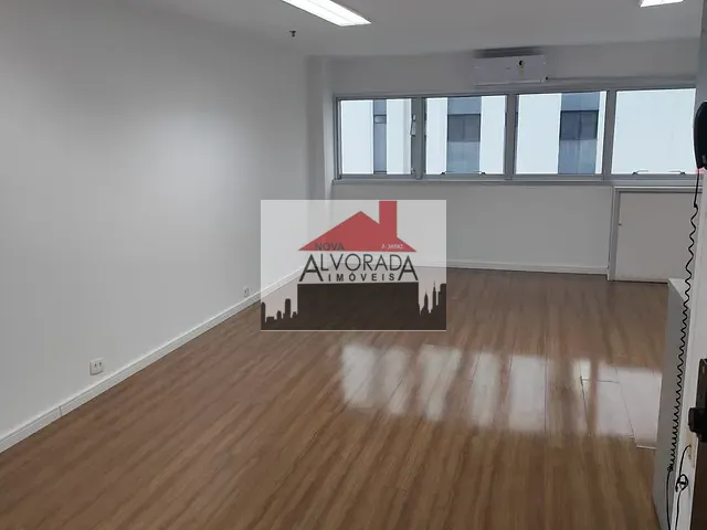 Conjunto comercial com 38m², à venda ou para alugar, no bairro Vila Leopoldina em São Paulo