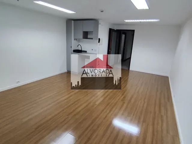 Conjunto comercial com 38m², à venda ou para alugar, no bairro Vila Leopoldina em São Paulo