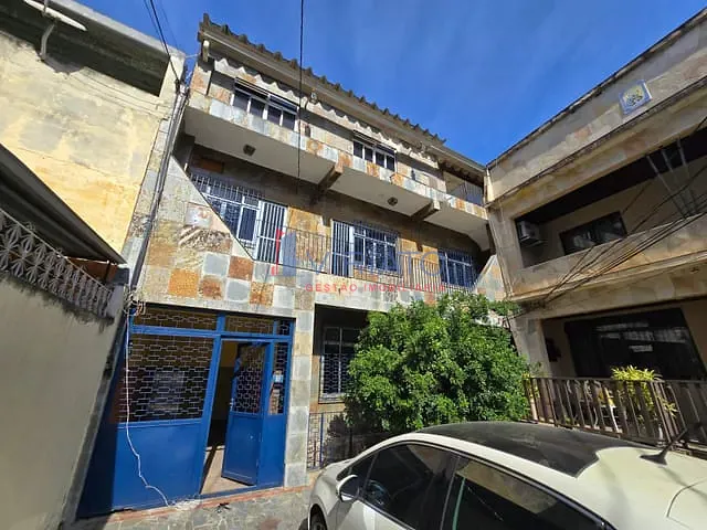 Casa 4 quartos e 5 banheiros, à venda, no bairro Irajá em Rio de Janeiro