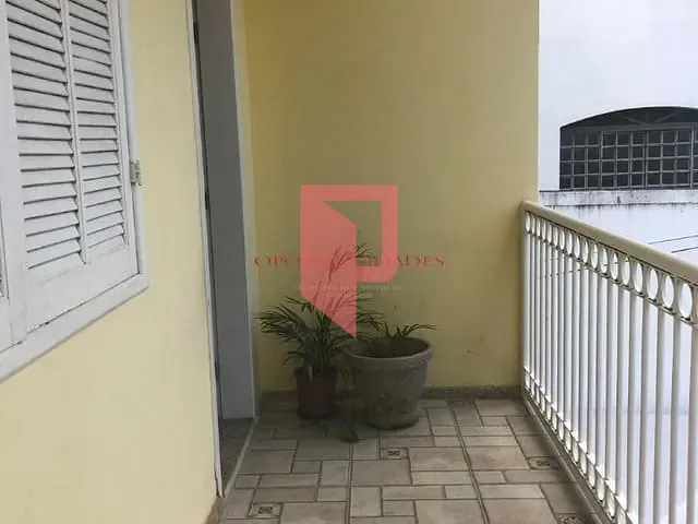 Casa com 135m² 5 quartos e 2 banheiros, à venda, no bairro Copacabana em Belo Horizonte