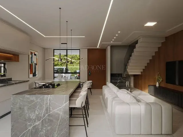 Casa 3 quartos e 5 banheiros, à venda, no bairro Santa Cândida em Curitiba
