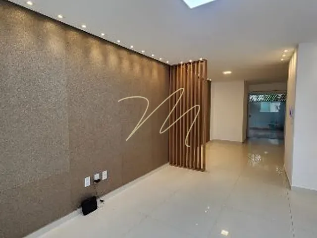 Casa 3 quartos e 4 banheiros, à venda, no bairro Jardim Atlântico em Ilhéus
