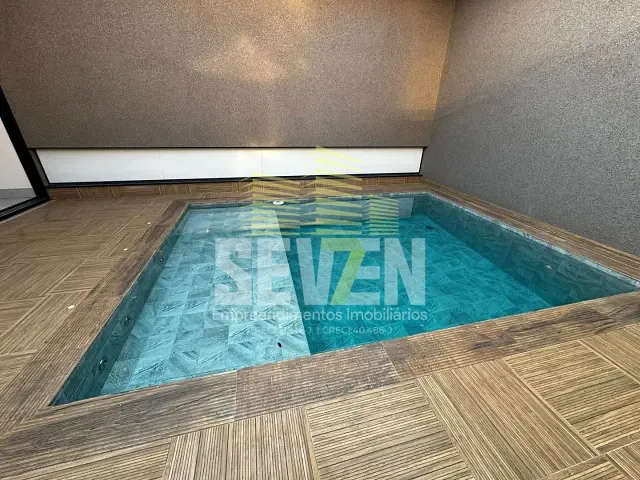 Casa com 360m² 4 quartos e 5 banheiros, à venda, no bairro Vila Santista em Bauru