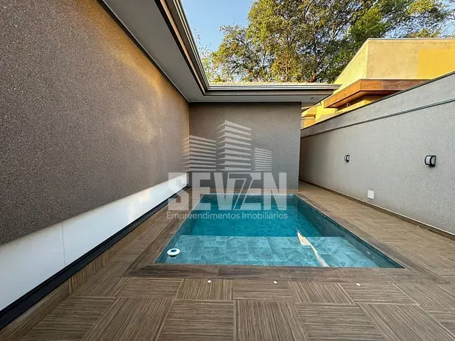 Casa com 360m² 4 quartos e 5 banheiros, à venda, no bairro Vila Santista em Bauru