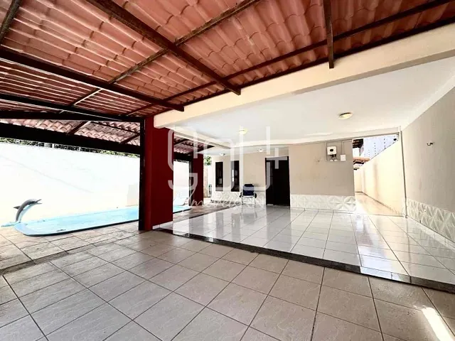 Casa 3 quartos e 3 banheiros, à venda, no bairro Neópolis em Natal