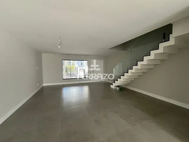 Casa com 180m² 3 quartos e 4 banheiros, à venda, no bairro Jardim Belvedere/Mata Atlântica em Volta Redonda