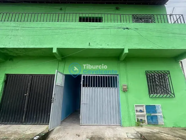 Casa 2 quartos e 1 banheiro, para alugar, no bairro Santos Dumont em Maranguape