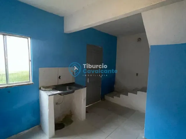 Casa 2 quartos e 1 banheiro, para alugar, no bairro Santos Dumont em Maranguape