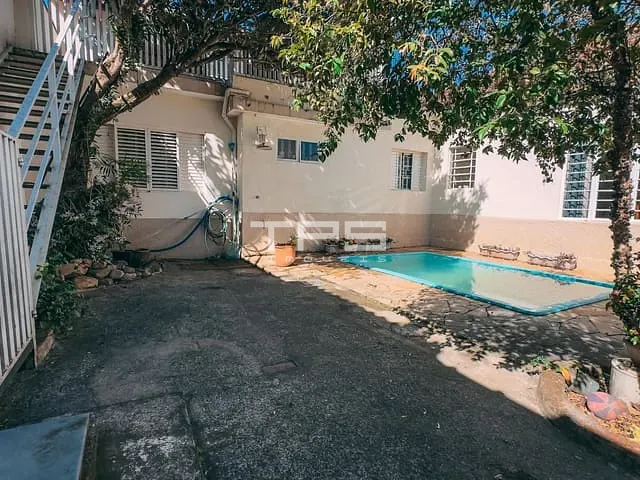 Casa com 350m² 4 quartos e 2 banheiros, à venda, no bairro Vila Santa Rita em Guaratinguetá
