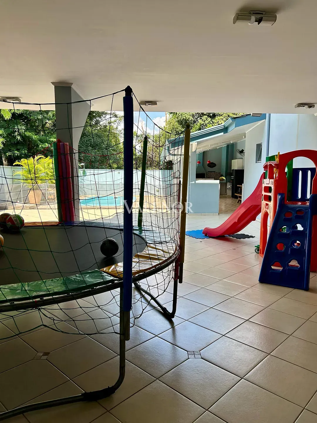 Casa, 3 quartos, 275 m² - Foto 16