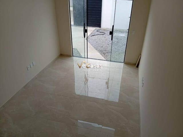 Casa com 97m² 3 quartos e 1 banheiro, à venda, no bairro Jardim Bela Vista em Rio das Ostras