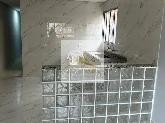 Casa 3 quartos e 1 banheiro, para alugar, no bairro Parque São Lucas em São Paulo