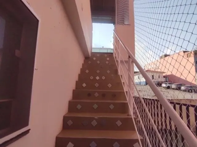 Casa 3 quartos e 3 banheiros, à venda, no bairro Vila Valparaíso em Santo André
