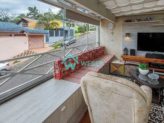Casa com 160m² 3 quartos e 2 banheiros, à venda, no bairro Hamburgo Velho em Novo Hamburgo