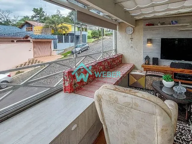 Casa com 160m² 3 quartos e 2 banheiros, à venda, no bairro Hamburgo Velho em Novo Hamburgo