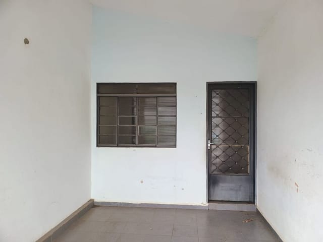 Casa com 250m² 3 quartos e 1 banheiro, à venda, no bairro Jardim Del Plata em São João da Boa Vista