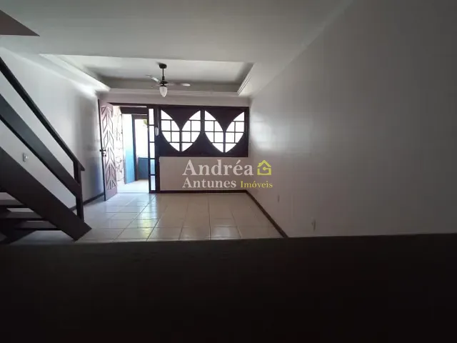 Casa com 118m² 2 quartos e 2 banheiros, para alugar, no bairro CAIÇARA / PALMEIRAS em Cabo Frio
