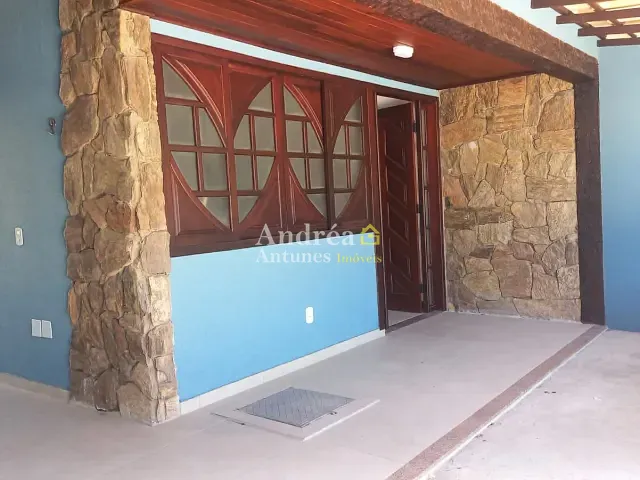 Casa com 118m² 2 quartos e 2 banheiros, para alugar, no bairro CAIÇARA / PALMEIRAS em Cabo Frio