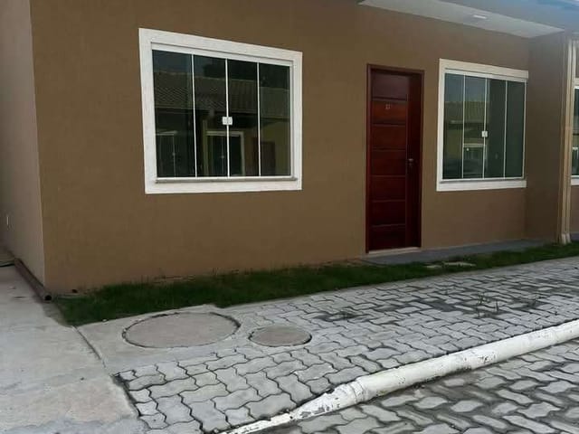Casa 2 quartos e 2 banheiros, à venda, no bairro Chácara Mariléa em Rio das Ostras