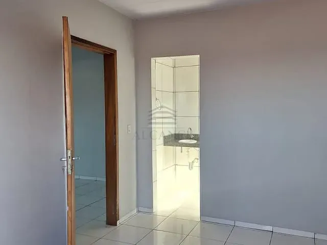 Casa 4 quartos e 4 banheiros, à venda, no bairro Bela Vista III em Teresina