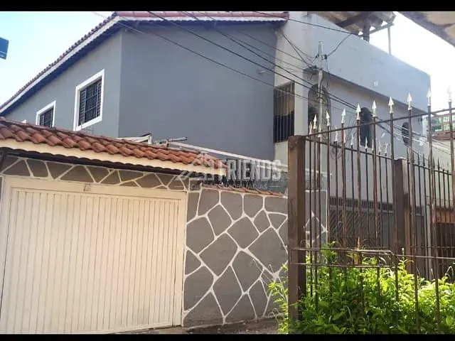 Casa com 140m² 5 quartos e 3 banheiros, à venda, no bairro Vila Londrina em São Paulo