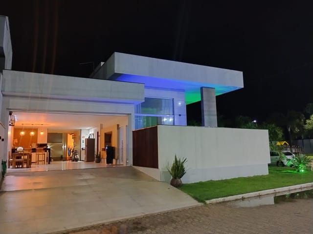 Casa com 410m² 3 quartos e 4 banheiros, à venda, no bairro Parque Rodoviário em Campos dos Goytacazes