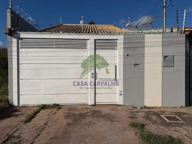 Casa 2 quartos e 2 banheiros, à venda ou para alugar, no bairro Popular nova em Corumbá