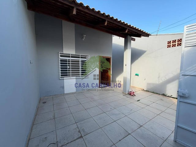 Casa 2 quartos e 2 banheiros, à venda ou para alugar, no bairro Popular nova em Corumbá