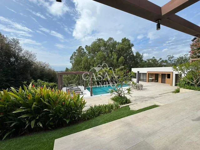 Casa com 2200m² 7 quartos e 10 banheiros, à venda, no bairro Loteamento Residencial Parque Terras de Santa Cecília em Itu