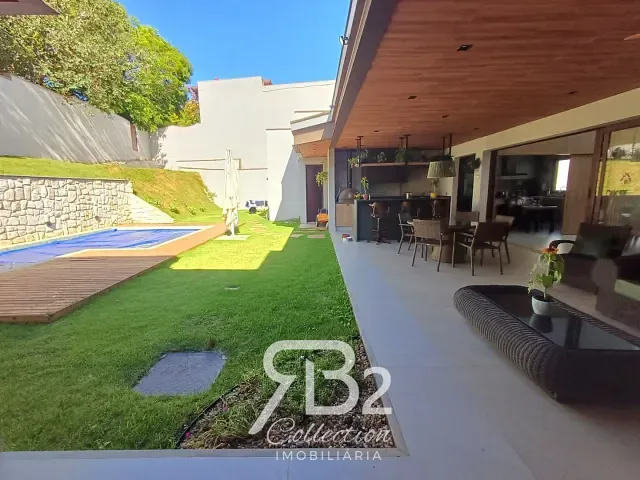 Casa 4 quartos e 5 banheiros, à venda, no bairro Marambaia em Vinhedo