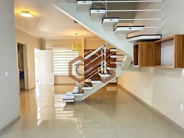 Sobrado com 150m² 3 quartos e 2 banheiros, à venda, no bairro Loteamento Green View Village em Indaiatuba