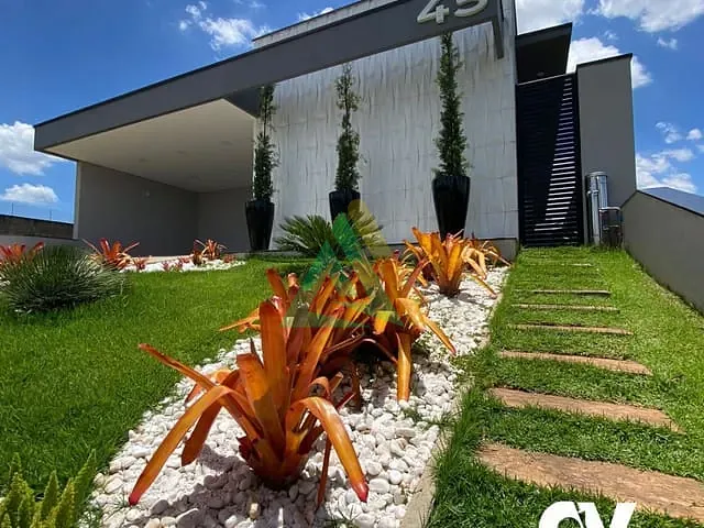 Casa com 312m² 3 quartos e 2 banheiros, à venda, no bairro Morro Vermelho em Mogi Mirim