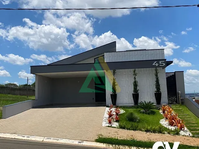 Casa com 312m² 3 quartos e 2 banheiros, à venda, no bairro Morro Vermelho em Mogi Mirim